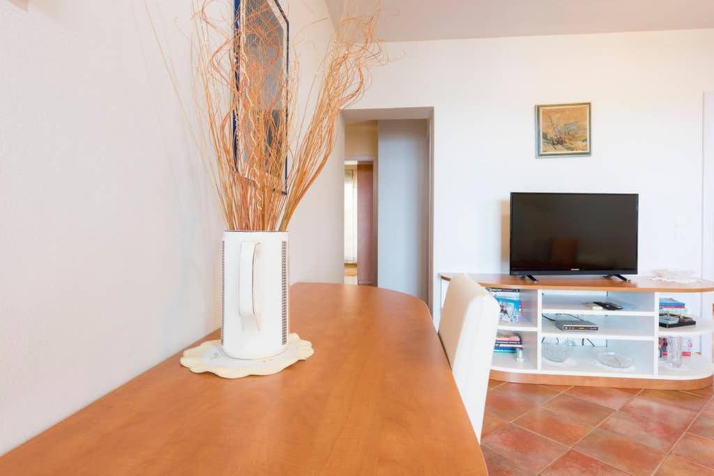 Apartment Jelka- Center Of Hvar Town Exterior foto
